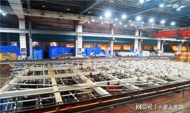 廣東陽江,這個博物館很神奇,裡面放了一艘船,卻發現18萬件文物
