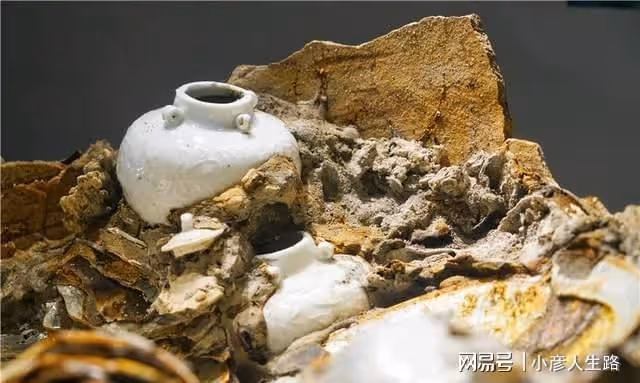 廣東陽江,這個博物館很神奇,裡面放了一艘船,卻發現18萬件文物