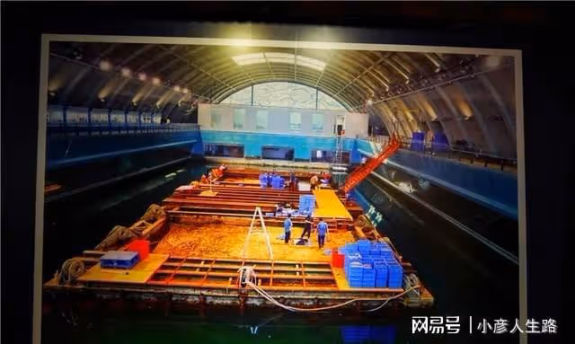 廣東陽江,這個博物館很神奇,裡面放了一艘船,卻發現18萬件文物