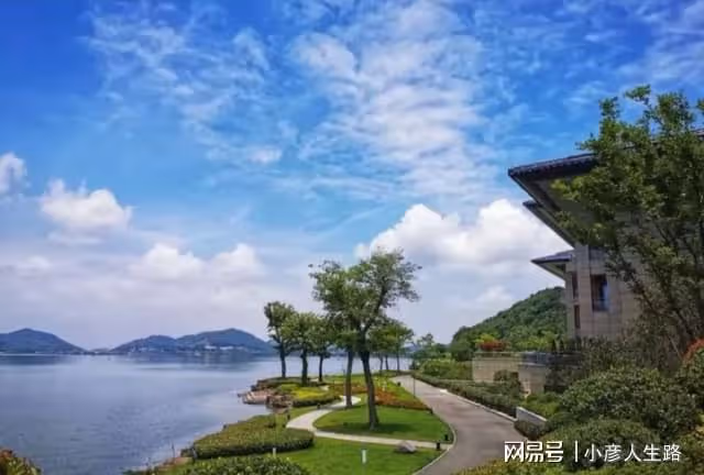 寧波另類公園盡顯南宋文化,和兵馬俑齊名,但氣氛陰森遊客頗少