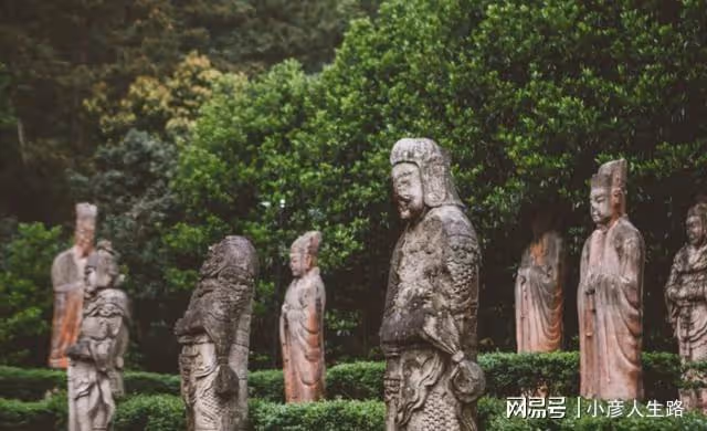 寧波另類公園盡顯南宋文化，和兵馬俑齊名，但氣氛陰森遊客頗少