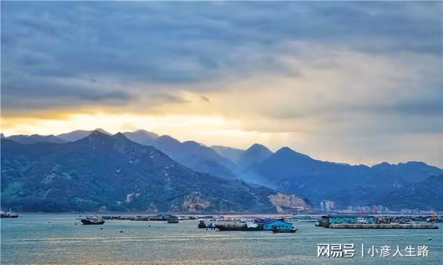 福建閩東孤懸於海上的小島，被稱為東方威尼斯，山海奇觀宛若神話