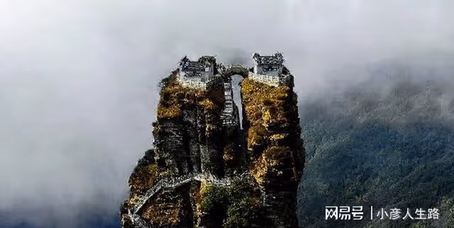 古建築中的「奇蹟」梵凈山，它是如何建造的？引起眾人猜測