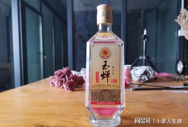 明明是酒精酒，卻年賺80億，新國標後「白牛二」還能保持神話嗎