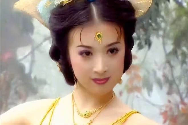 4位影視公司老闆娘的上位史：到底是真心相愛，還是手段過人？