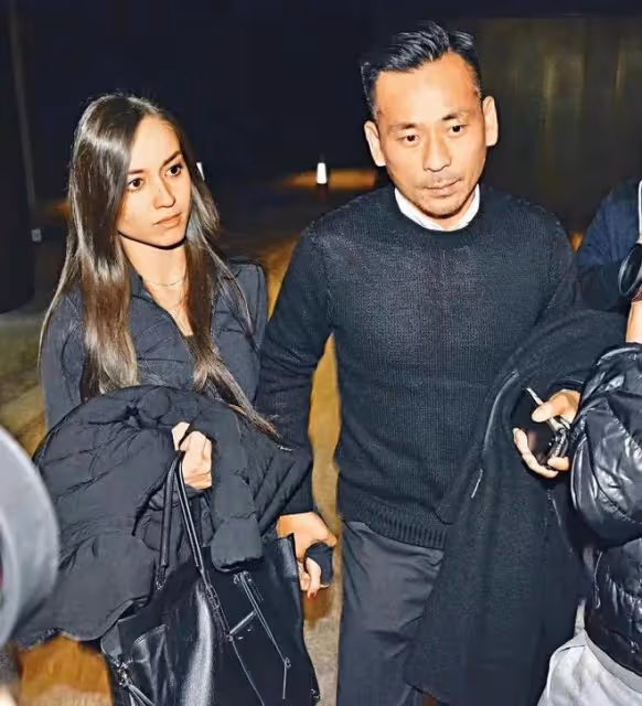 洗米華獲刑18年，老婆情人狀態各不同，洗米嫂或將承擔86億債務
