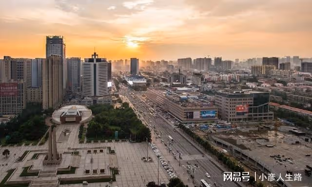 中國最有名氣地級市,與北京天津齊名,現在卻發展成三線城市