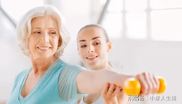 男性60歲後如何保持健康,延緩衰老?做好4點,助力晚年幸福生活