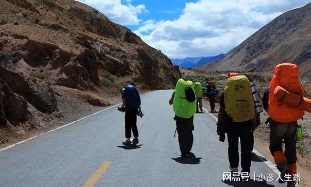 窮游女結束川藏之旅,回家後遭男友嫌棄:這事我無法接受