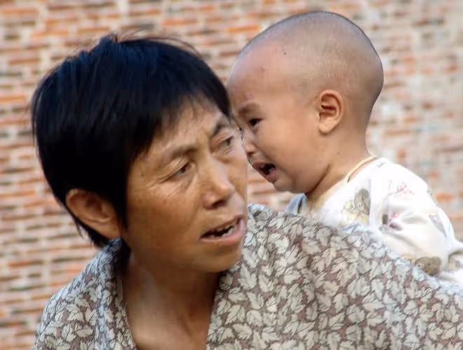 我爸給我陪嫁套80萬的房子,奶奶絕食抗爭三天:不能把錢給外人