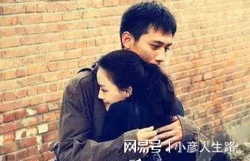 人到中年,遇到真愛,進退兩難,好無奈,好尷尬