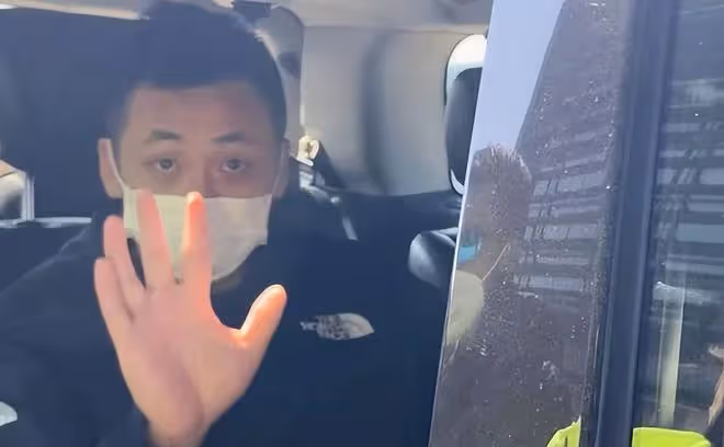 劉碧麗國外身價暴漲，打理5億莊園，懶理洗米華的18年刑期宣判