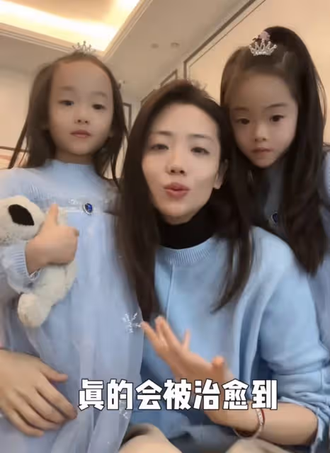 楊雲罕曬孕期照，為雙胞胎女兒慶生，楊陽洋承諾會保護妹妹有擔當