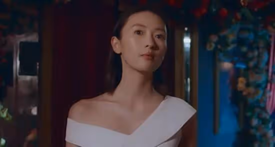 童瑤參演《大江大河》後鹹魚翻身，新劇壓番三料視後待遇今非昔比