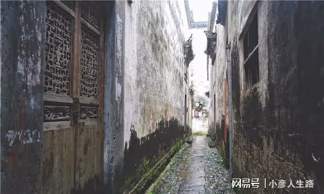 解密安徽皖南神秘古村,36眼井72條巷布局如迷宮,周潤發專程來此