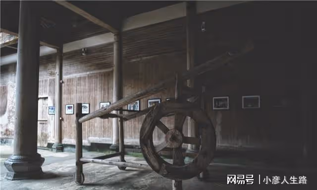 解密安徽皖南神秘古村,36眼井72條巷布局如迷宮,周潤發專程來此