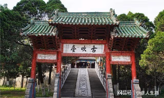 中國傳統的花朝節,來開封禹王台尋覓李白的足跡