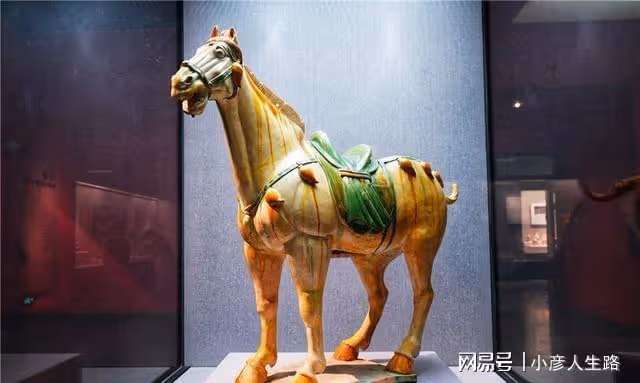 河南洛陽博物館的鎮館之寶,一座清朝的木塔,究竟有何奇妙之處?