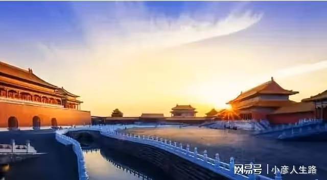 炸平13座大山只為仿造故宮,這座「山寨景區」,讓遊客讚嘆不止
