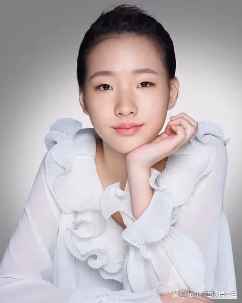 小S看大女兒許曦文出演MV女主泣不成聲,網友說她在自我感動!