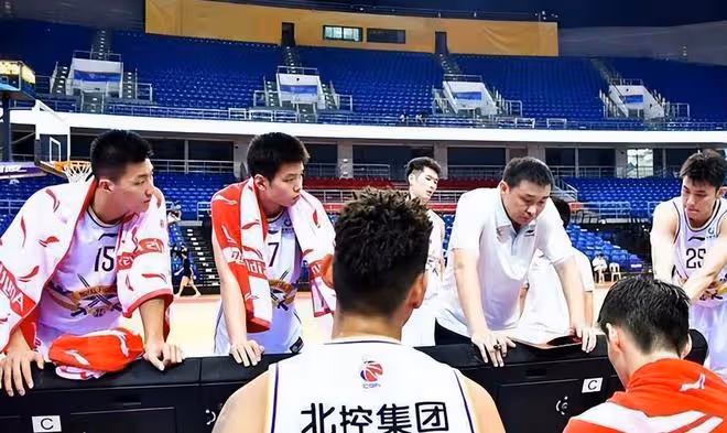 CBA三消息:首鋼未戰先輸一半,北控收官第十六,阿不都終成領袖