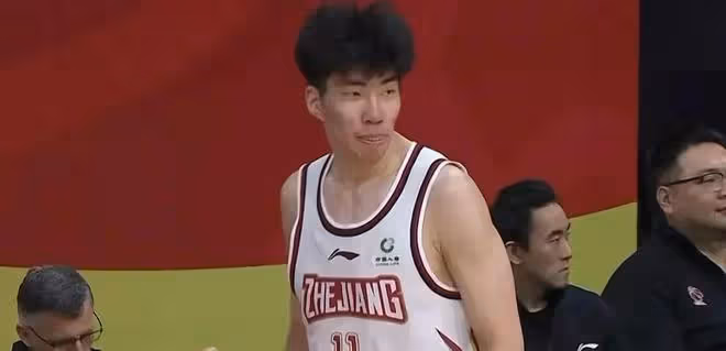 兩大主力後衛25投2中還可以大勝對手,能做到的也只有浙江隊吧