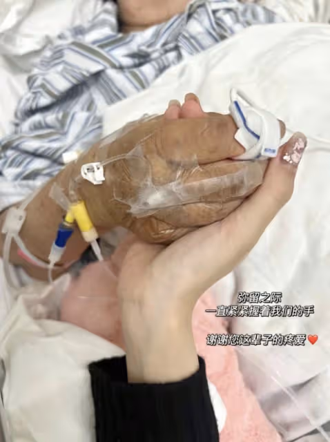 陳佩斯失去母親後首更視頻，藏起悲痛，攜兒子陳大愚送新春祝福