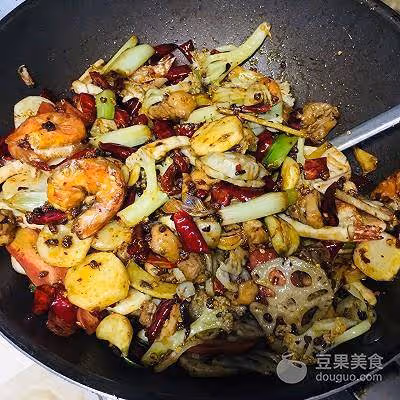 麻辣香鍋 三步搞定 簡單又下飯 不點外賣啦