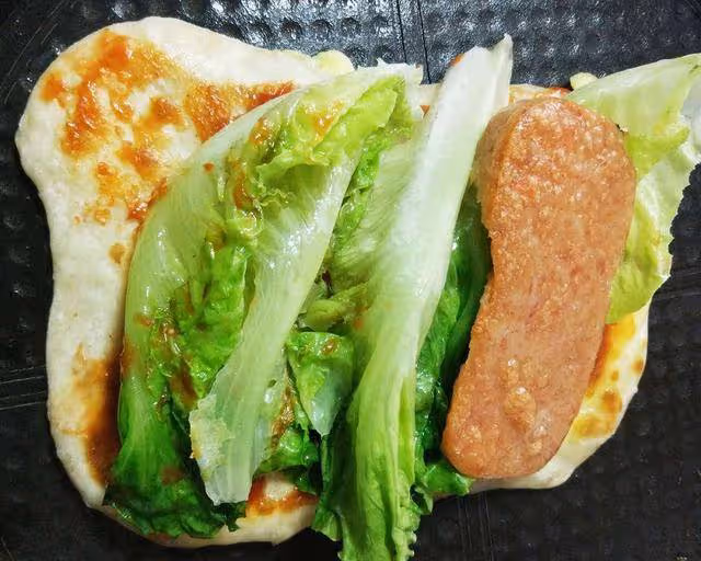 雞蛋灌餅，只要掌握了這個訣竅，保證各個鼓大泡，一次五張不夠吃