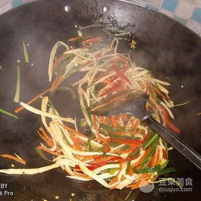 魚香杏鮑菇蓋飯的做法