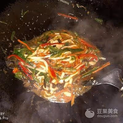 魚香杏鮑菇蓋飯的做法