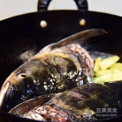 隨意魚頭湯的做法