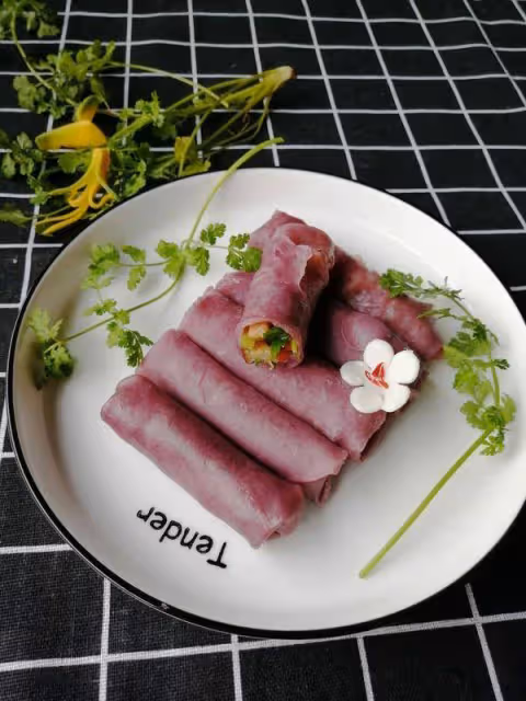 閨蜜晚餐就吃「它」，一個月沒見，腰圍瘦到2尺，穿啥都美！