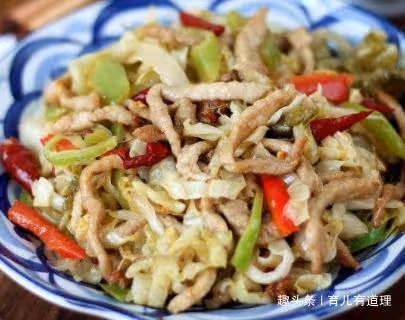 酸爽開胃葷素搭配，營養又美味，做法非常簡單孩子每次要吃兩碗飯
