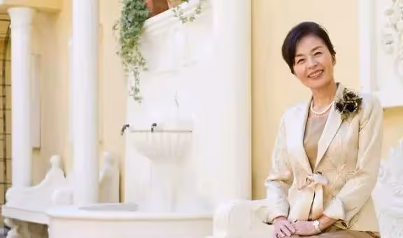 我和男友奉子成婚，說好的婚房、婚禮都取消了，婆婆的話讓我淚目