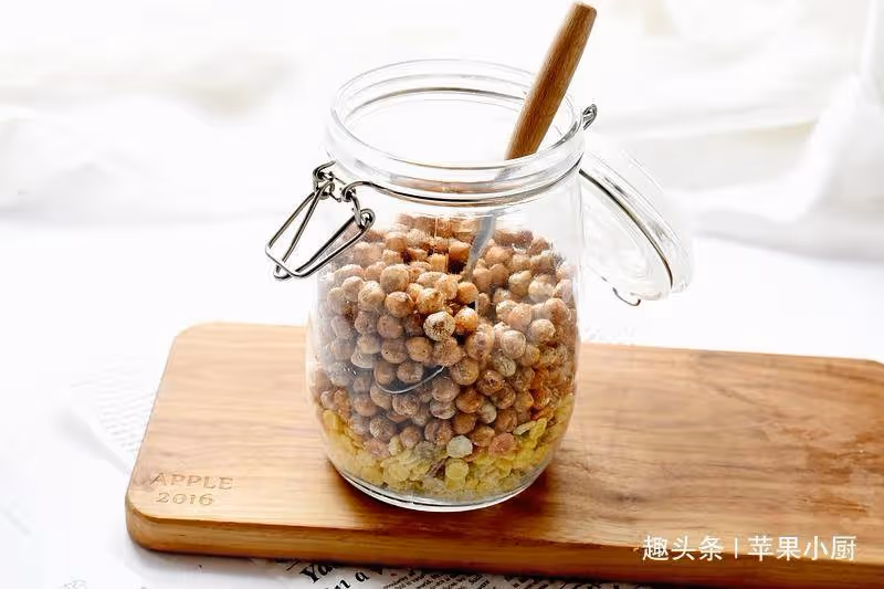 五十歲的阿姨自製磨牙小零食，解饞不長肉，吃起來滿嘴香，不錯！