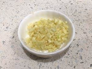 為什麼大廚炒菜要放耗油，有什麼好處？學會後你做菜更好吃
