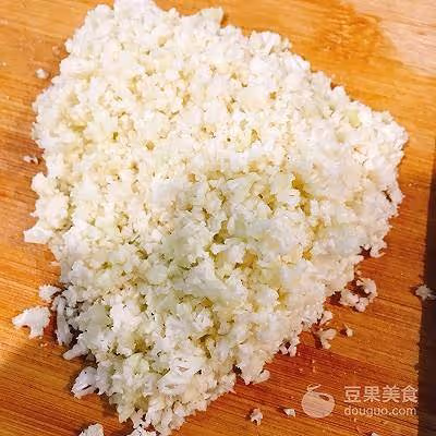 不用麵粉也能做出的美味的減脂披薩