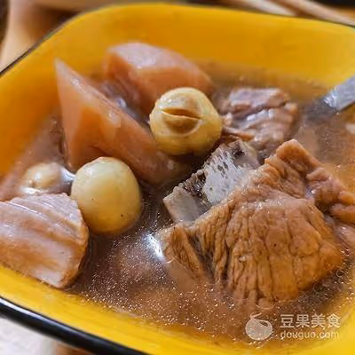 南方人離不開蓮藕蓮子排骨湯