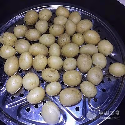 美味椒鹽小土豆的做法