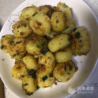 美味椒鹽小土豆的做法