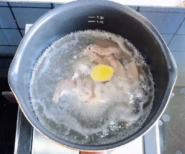 讓寶寶瞬間光碟的手指食物，吃完還不忘舔手指，適合11個月寶寶