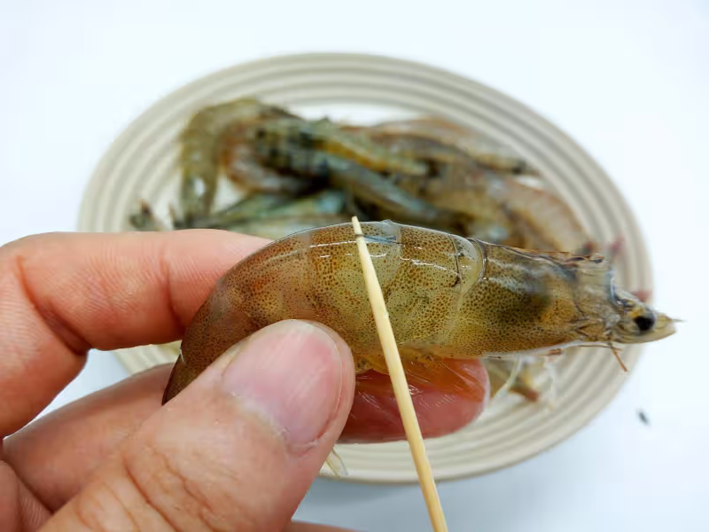 大蝦直接下鍋煮做錯了？廚師：不會這3招，在新鮮的蝦也白搭！