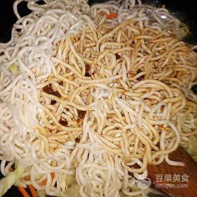 大排檔炒麵的做法