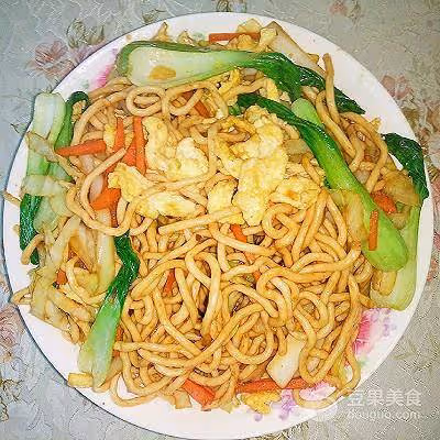 大排檔炒麵的做法