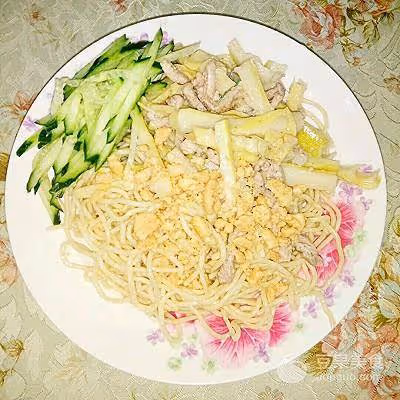 大排檔炒麵的做法