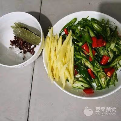 姜爆鴨肉的做法