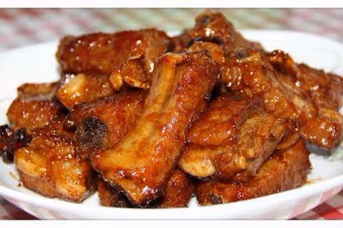 干燒排骨，豆腐拌肉鬆，芋頭燒雞，醋溜娃娃菜的做法
