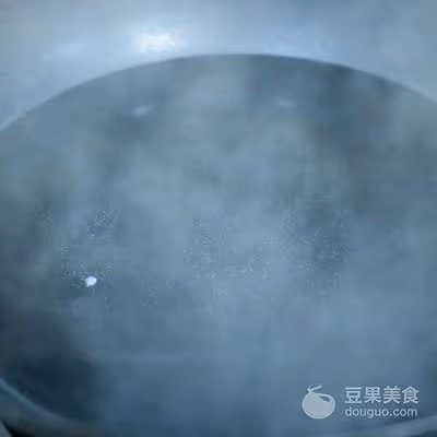 水煮版狼牙土豆的做法