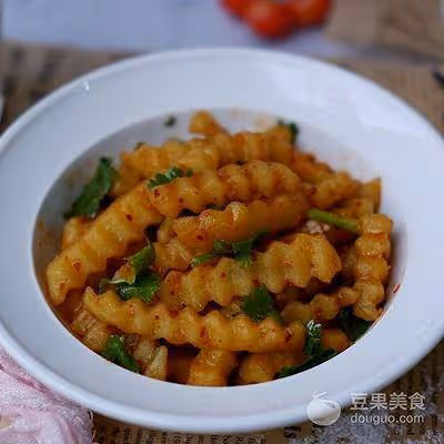 水煮版狼牙土豆的做法